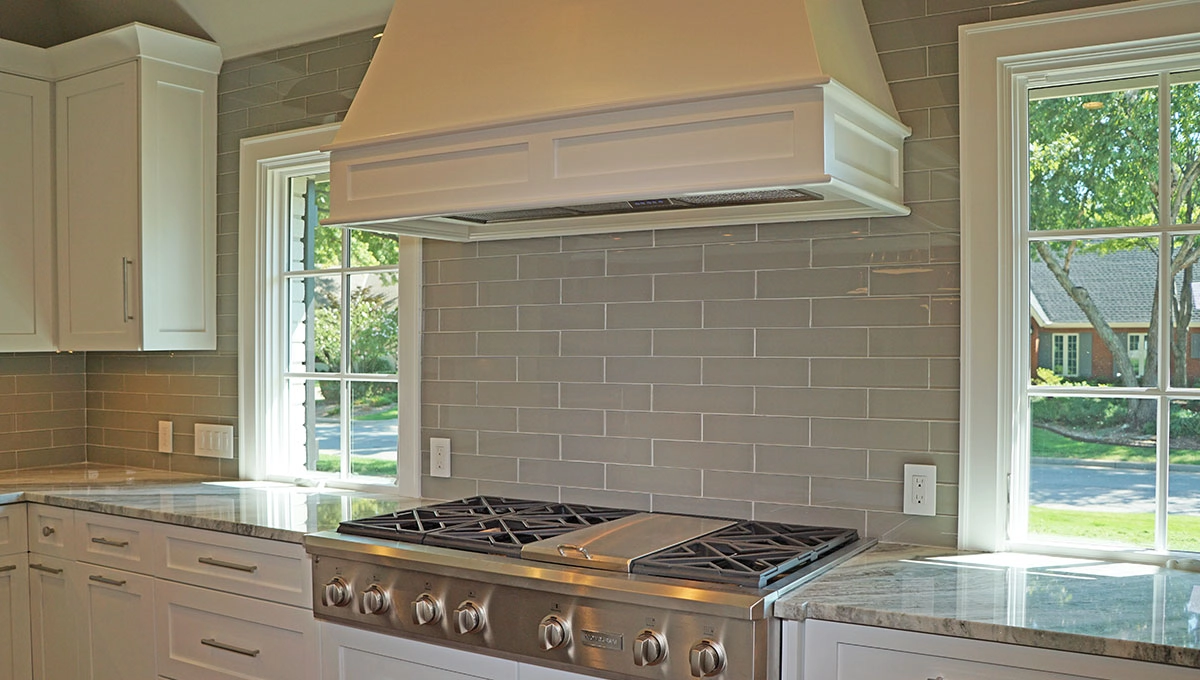 custom-rangehood-and-stovetop custom rangehood and stovetop
