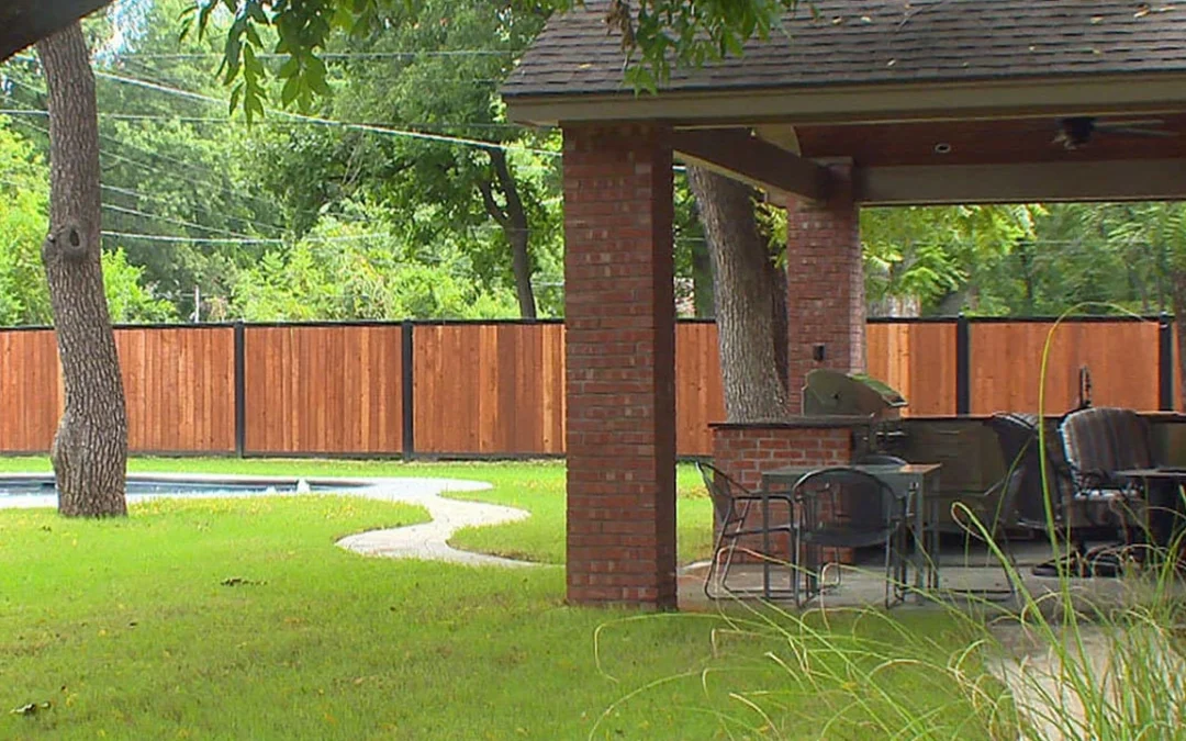 How to Create an Outdoor Living Space You Can Enjoy All Year – a Guide to Transform Your Backyard: