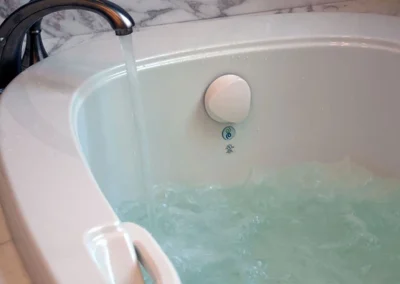 Chic and shimmering soaking tub