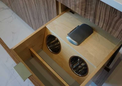bathroom drawer organization