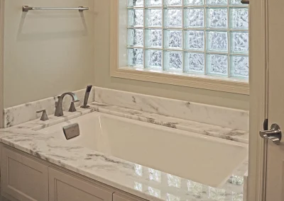 shadow mountain marble tub