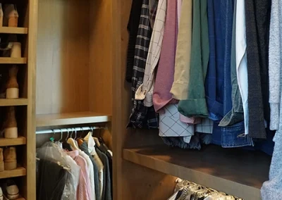 her closet 2