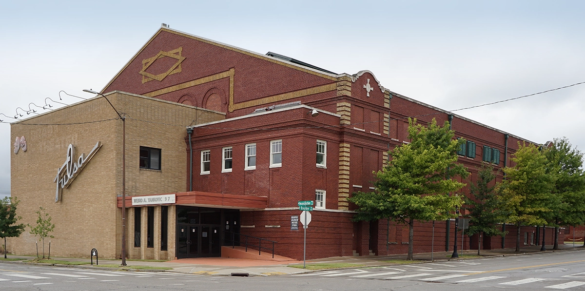 Why Tulsa’s Arts District Will Surprise You and Why You Shouldn’t Wait to Visit 2 brady theater